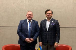 Кулеба встретился с Чокоем во время Анталийского дипломатического форума