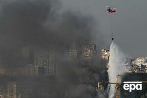 Для тушения пожара использовали три вертолета