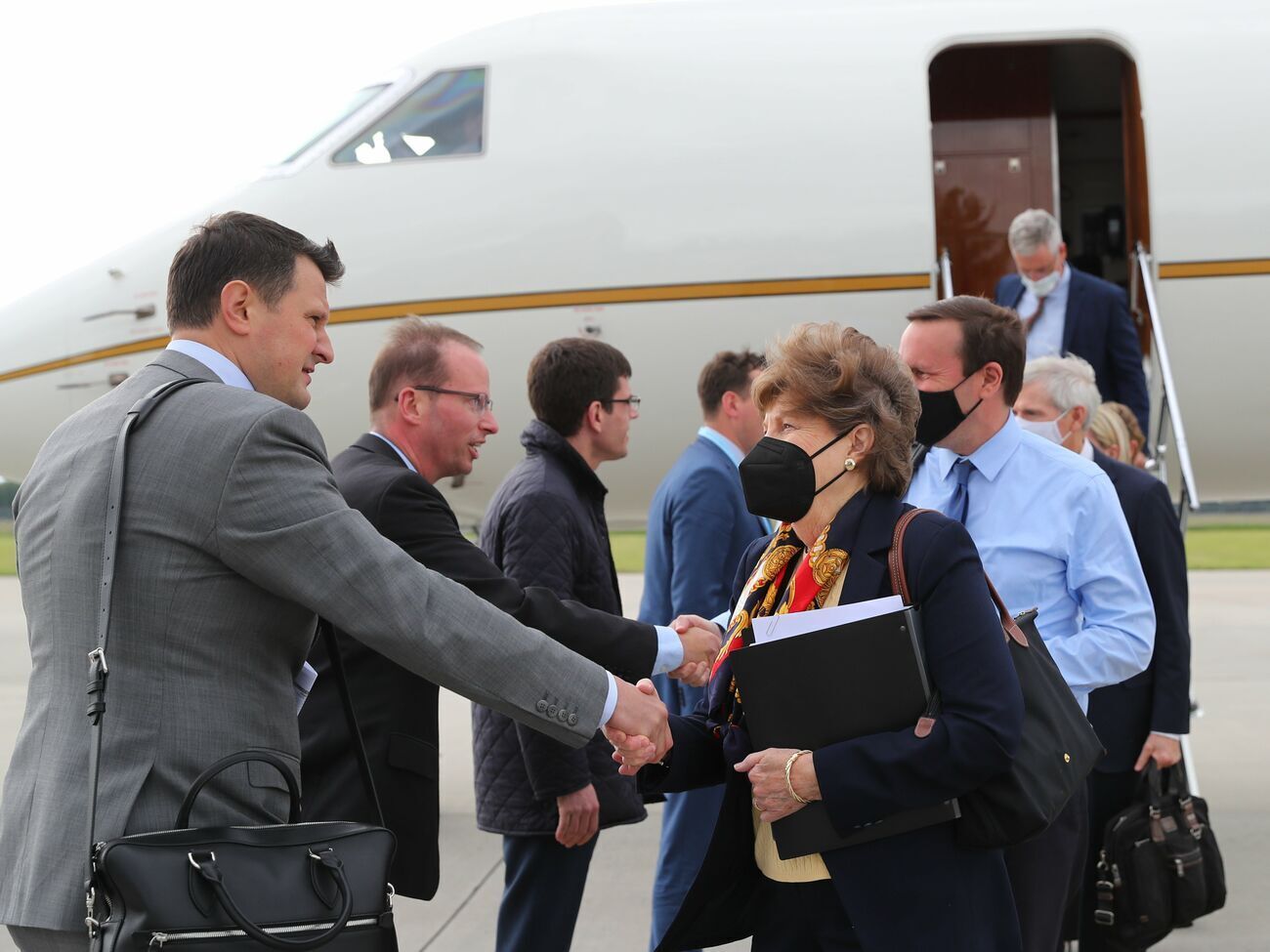 Делегация сенаторов США прибыла в Киев с официальным визитом