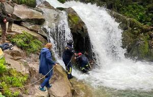 Тіло загиблої дитини діставали рятувальники