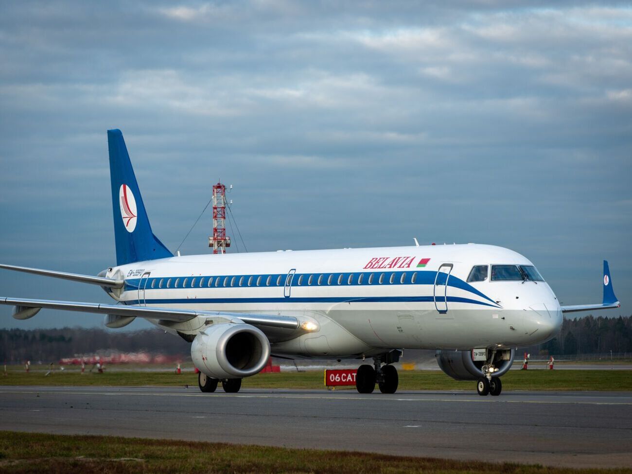 В белорусском министерстве отметили, что решение Кабмина Украины наносит ущерб авиакомпании "Белавиа"