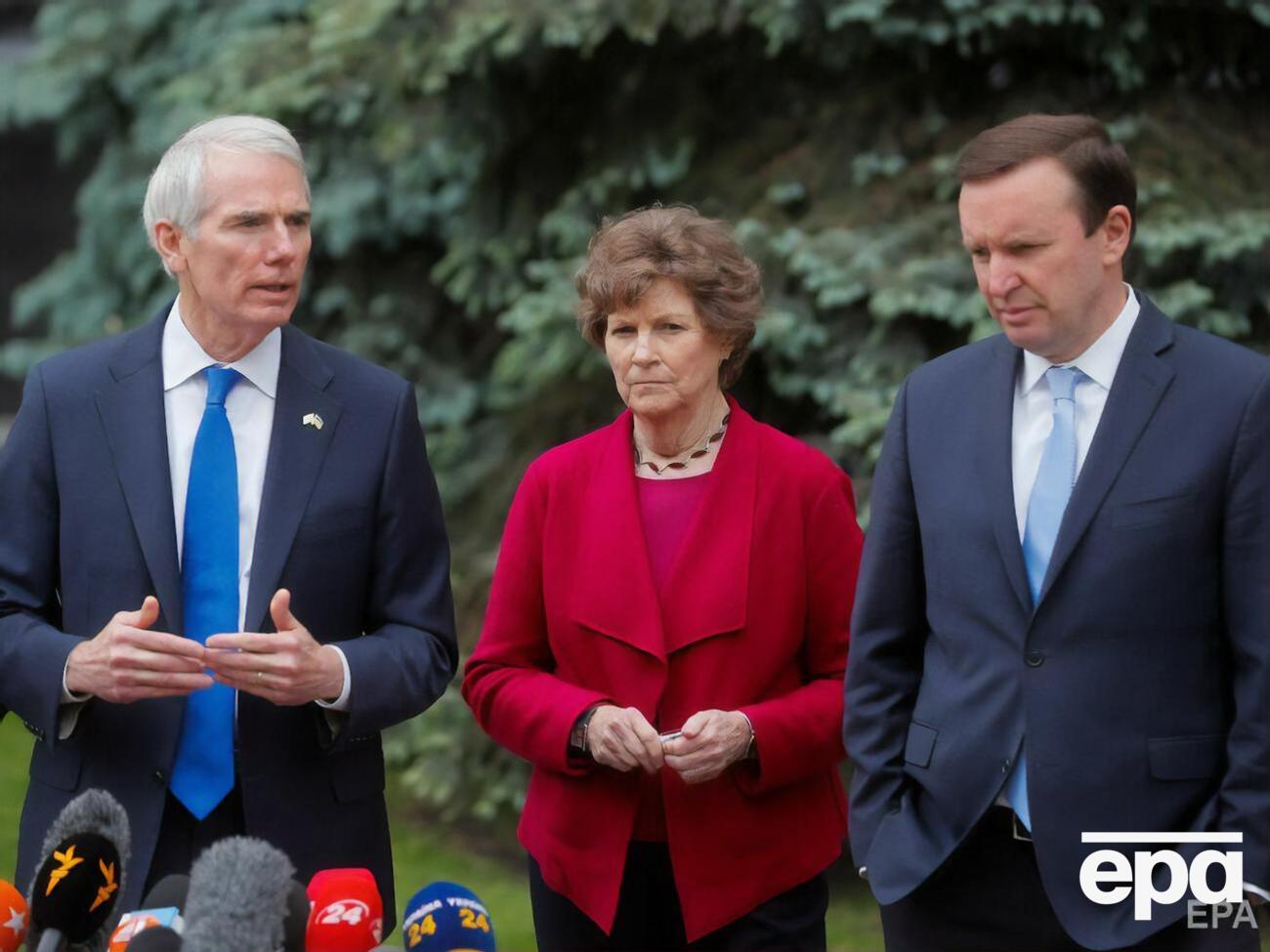 По предоставлению Украине оборонной помощи в Вашингтоне существует двухпартийный консенсус, сообщили конгрессмены США