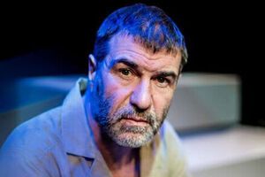 Гришковец признался, что "не ожидал, что Земфира может так поступить" и что у него "вообще нет никакого опыта судебных процессов такого рода"