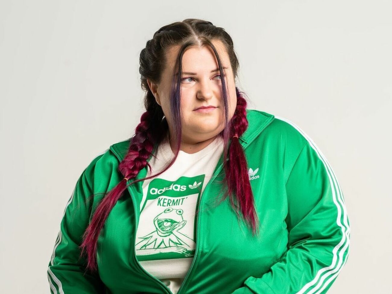 Клип alyona.alyona и "Касты" вышел 17 июня