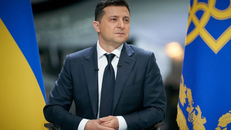 Зеленський: Упевнений, що більшості з нас є кому в цей день сказати теплі слова – своєму лікарю чи просто тим, хто колись допоміг