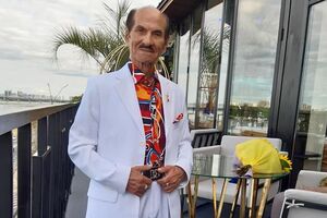 Чапкис умер 13 июня на 92-м году жизни