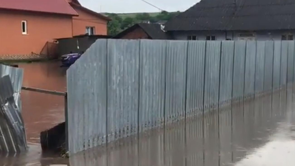 До вечора підтопленими залишалися 15 будинків і 15 домогосподарств