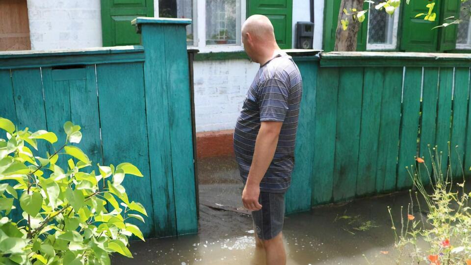 За сутки спасатели откачали 56 288 м³ воды