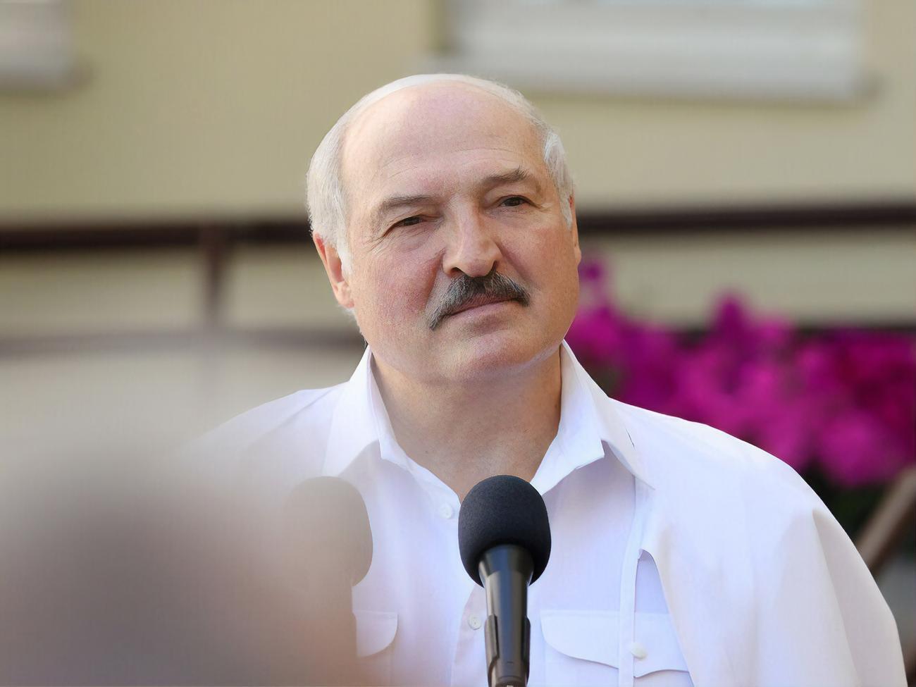 Обращение к Венедиктовой по Лукашенко (на фото) поддержали представители объединения "За демократическую Беларусь", а также депутаты других фракций, кроме ОПЗЖ, сообщили в Раде