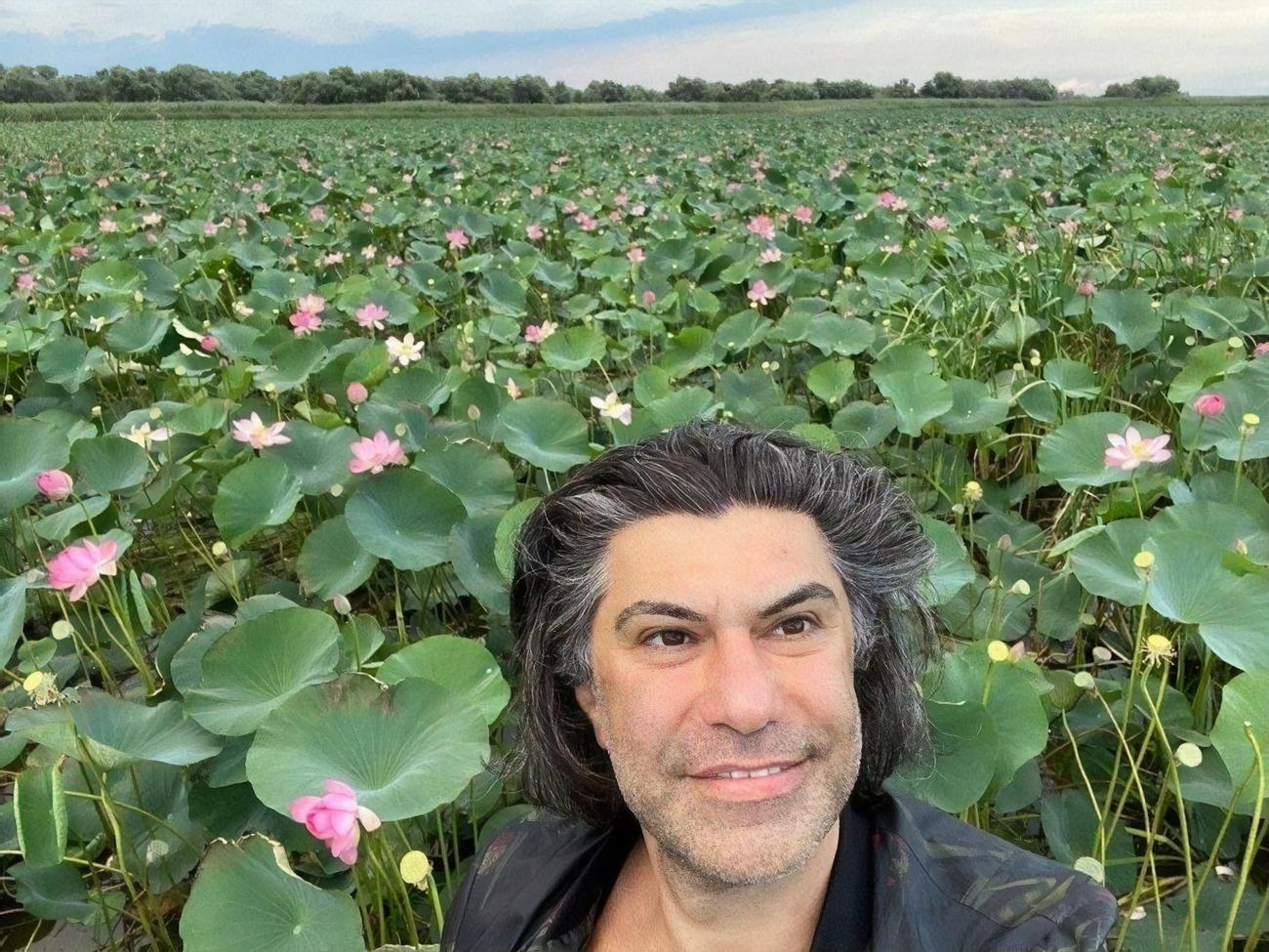 В День селфи Цискаридзе раскритиковал селфи и сделал селфи