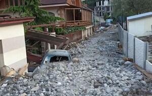 Ялту не только залило водой, но и засыпало строительным мусором