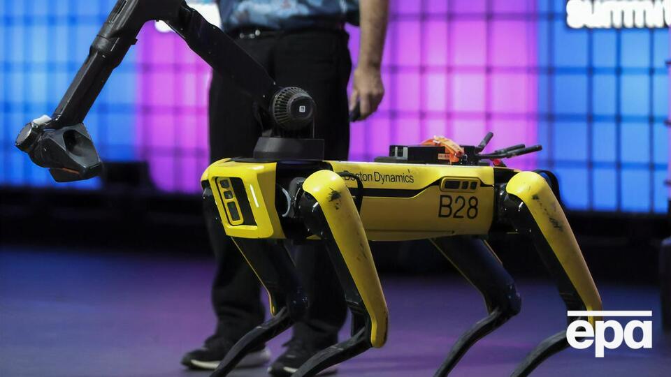 В июне прошлого года Boston Dynamics начала продажи своего первого коммерческого робота Spot