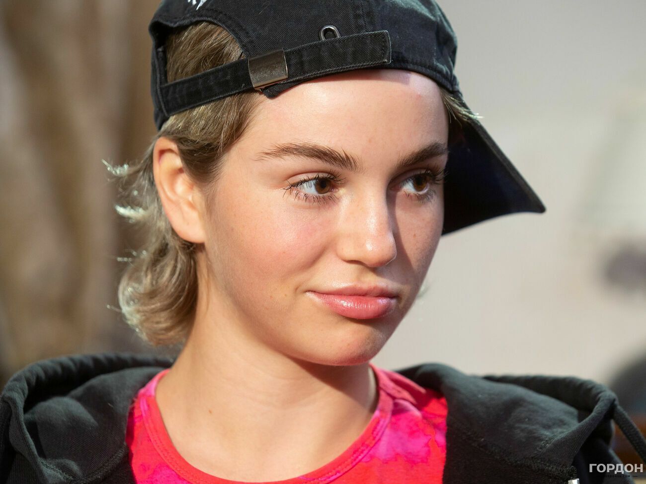 Марьяна Ро:&nbsp;Меня все взбесили: и молодой человек, и брат, и мама. Я всех начала ненавидеть&nbsp;&ndash; и просто хотелось сдохнуть&nbsp;