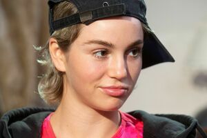 Марьяна Ро: Меня все взбесили: и молодой человек, и брат, и мама. Я всех начала ненавидеть – и просто хотелось сдохнуть