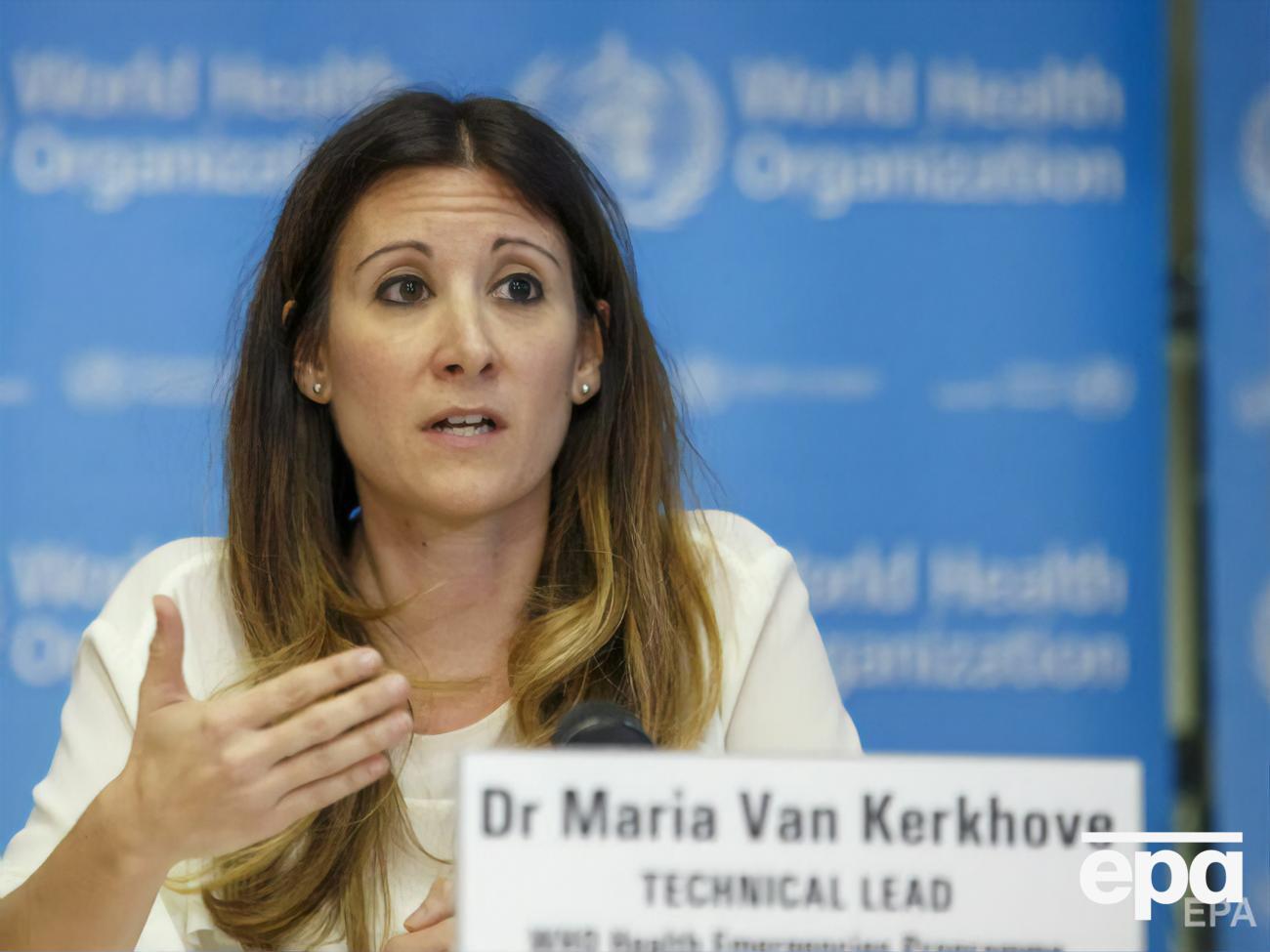 Ван Керкгове заявила, що вакцини, які існують, допомагають запобігти важкій формі хвороби і знизити смертність, зокрема від штаму "Дельта"