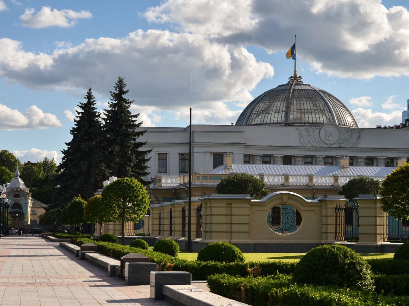 Законопроект Кабмина №5600 зарегистрировали в Верховной Раде 2 июня