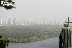 Пылевая буря в Украине может продлиться еще несколько дней