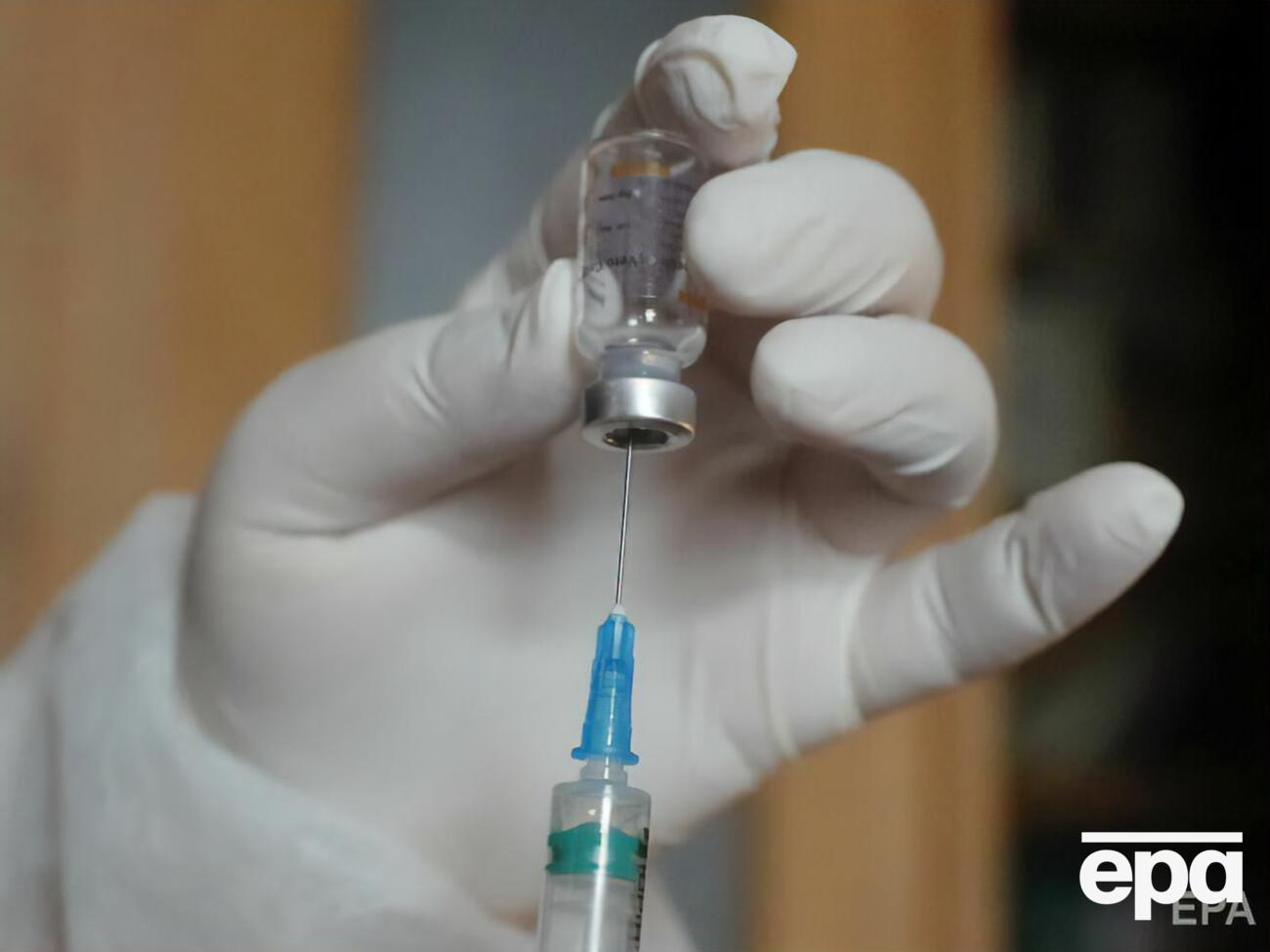 В Україні дві дози вакцин проти COVID-19 ввели приблизно 363 тис. осіб