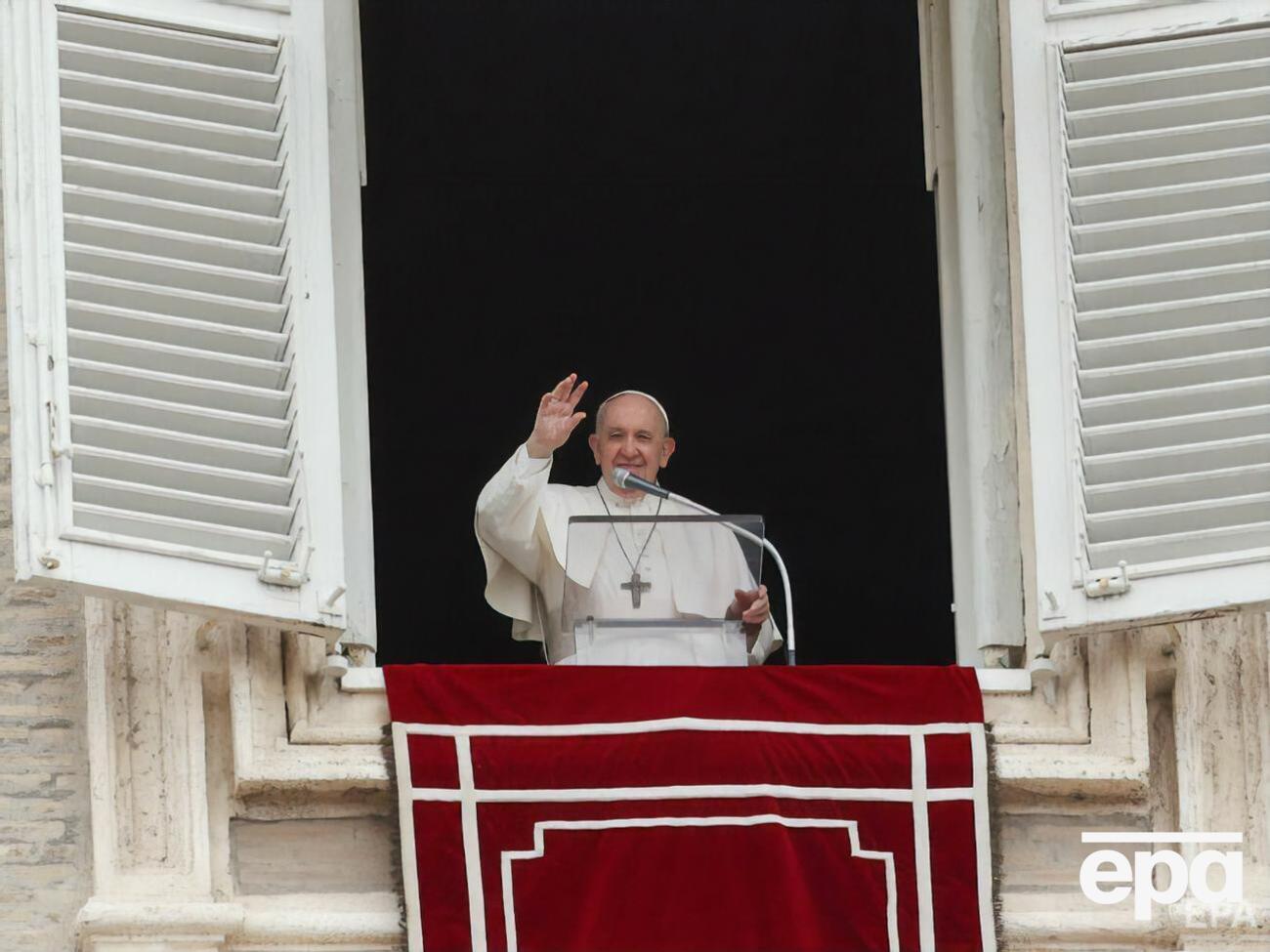 В прошлом году папа римский Франциск публично заявил о своей поддержке гражданского союза для геев