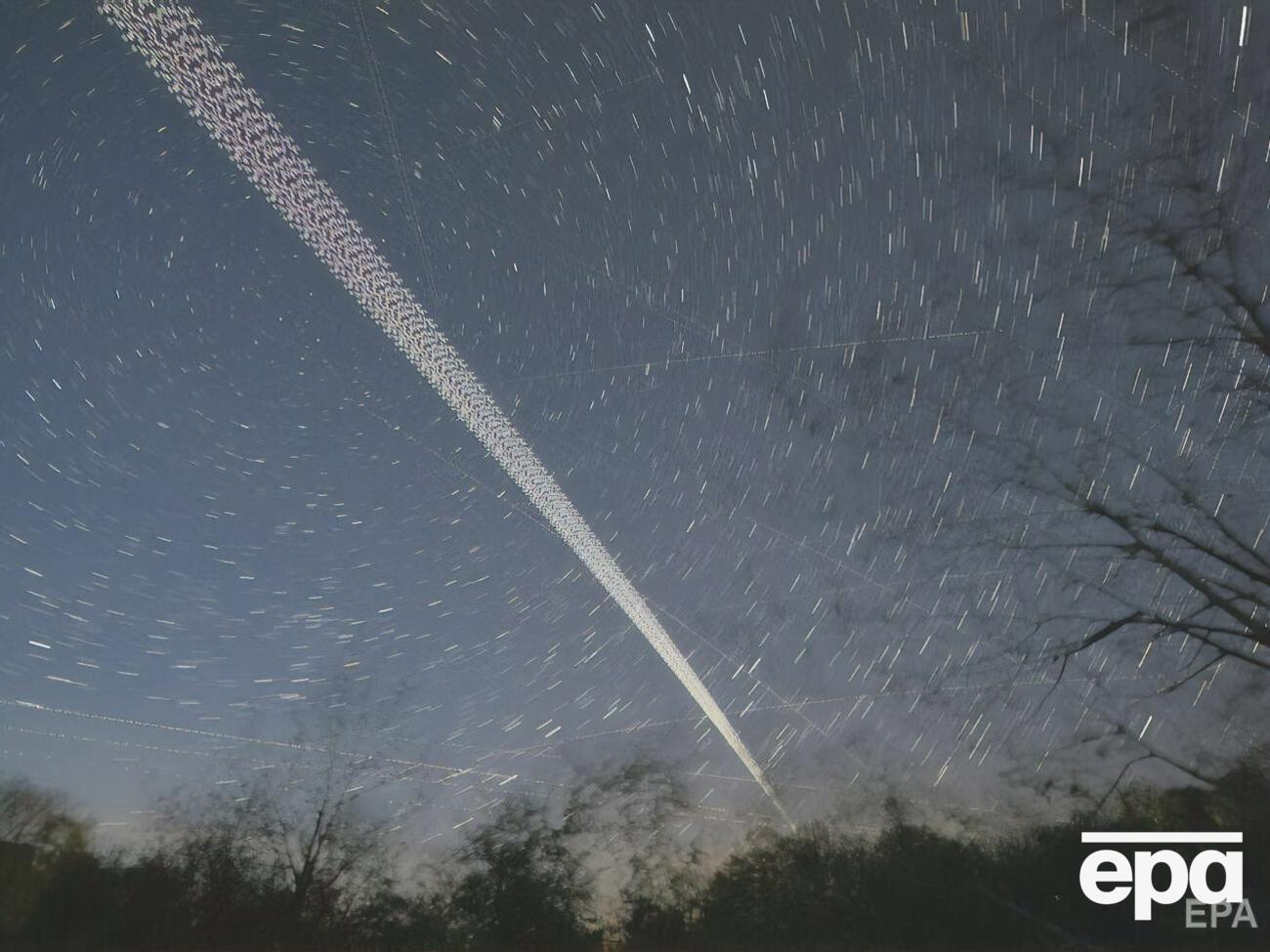 В рамках проекта Starlink планируют развернуть 12 тыс. спутников