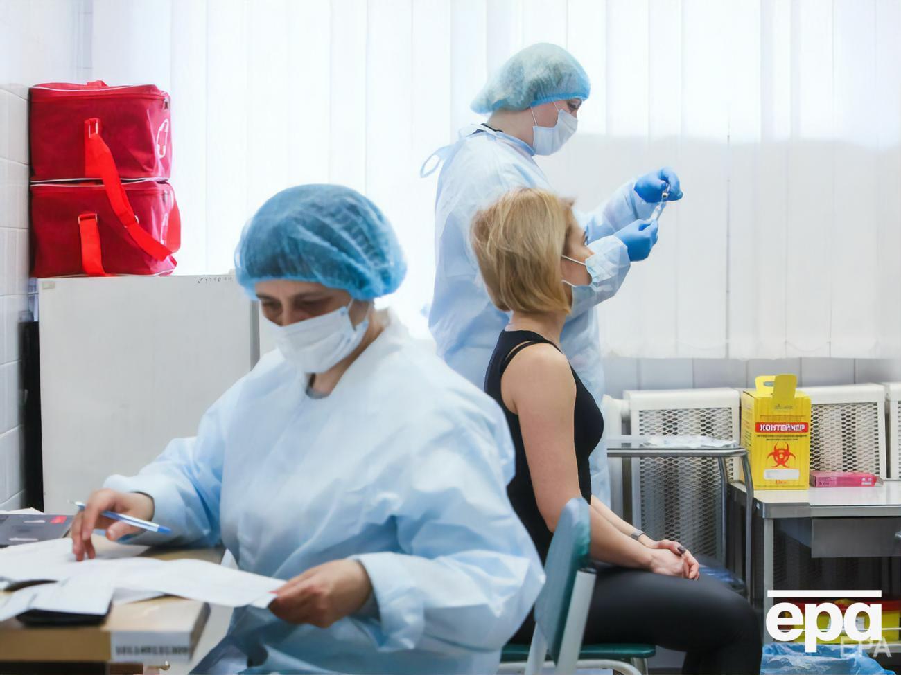 22 червня в Україні зробили вп'ятеро більше щеплень проти коронавірусу, ніж за добу до цього