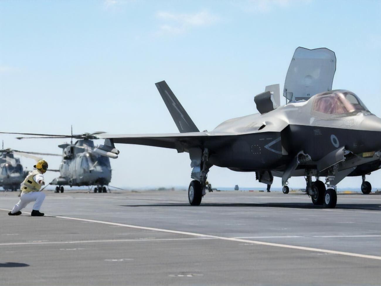 Самолеты России&nbsp;приближались к американским и британским истребителям на расстояние зрительного контакта