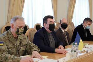 Від початку цього року РНБО ввела низку масштабних санкцій проти окремих українських та російських політиків і бізнесменів