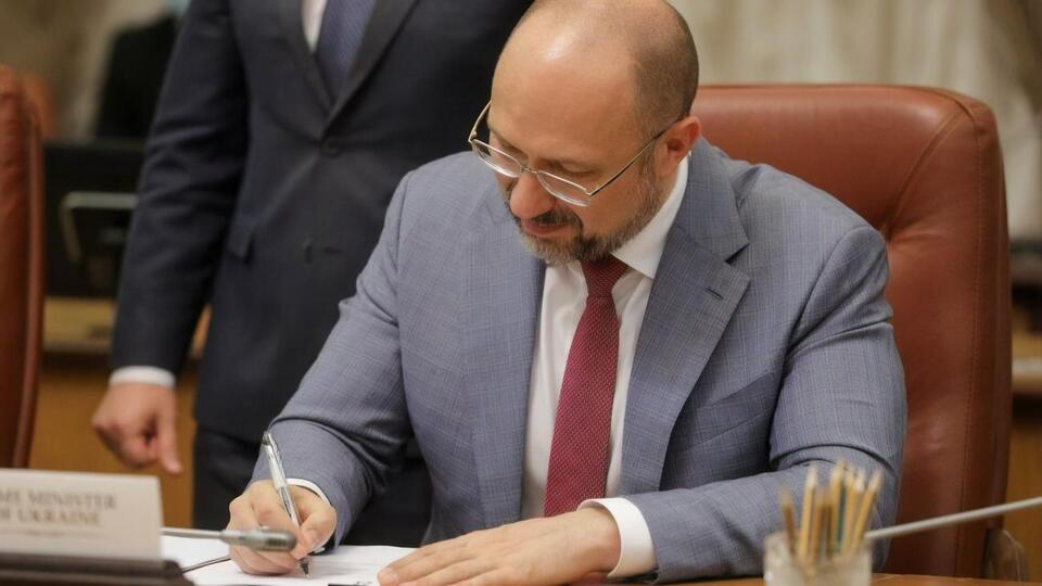 За словами Шмигаля, у шести областях України досі немає центрів вакцинації