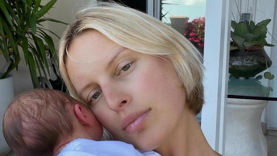 Куркова в мае 2021 года в третий раз стала матерью