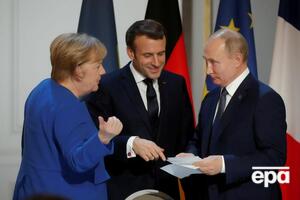 За інформацією ЗМІ, Меркель і Макрон вважають, що Путіна треба покликати на саміт ЄС