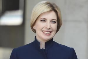 Ирина Верещук: Сумма контракта – £1 млрд 250 млн, это огромный контракт. Этот шаг – заслуга президента и его команды