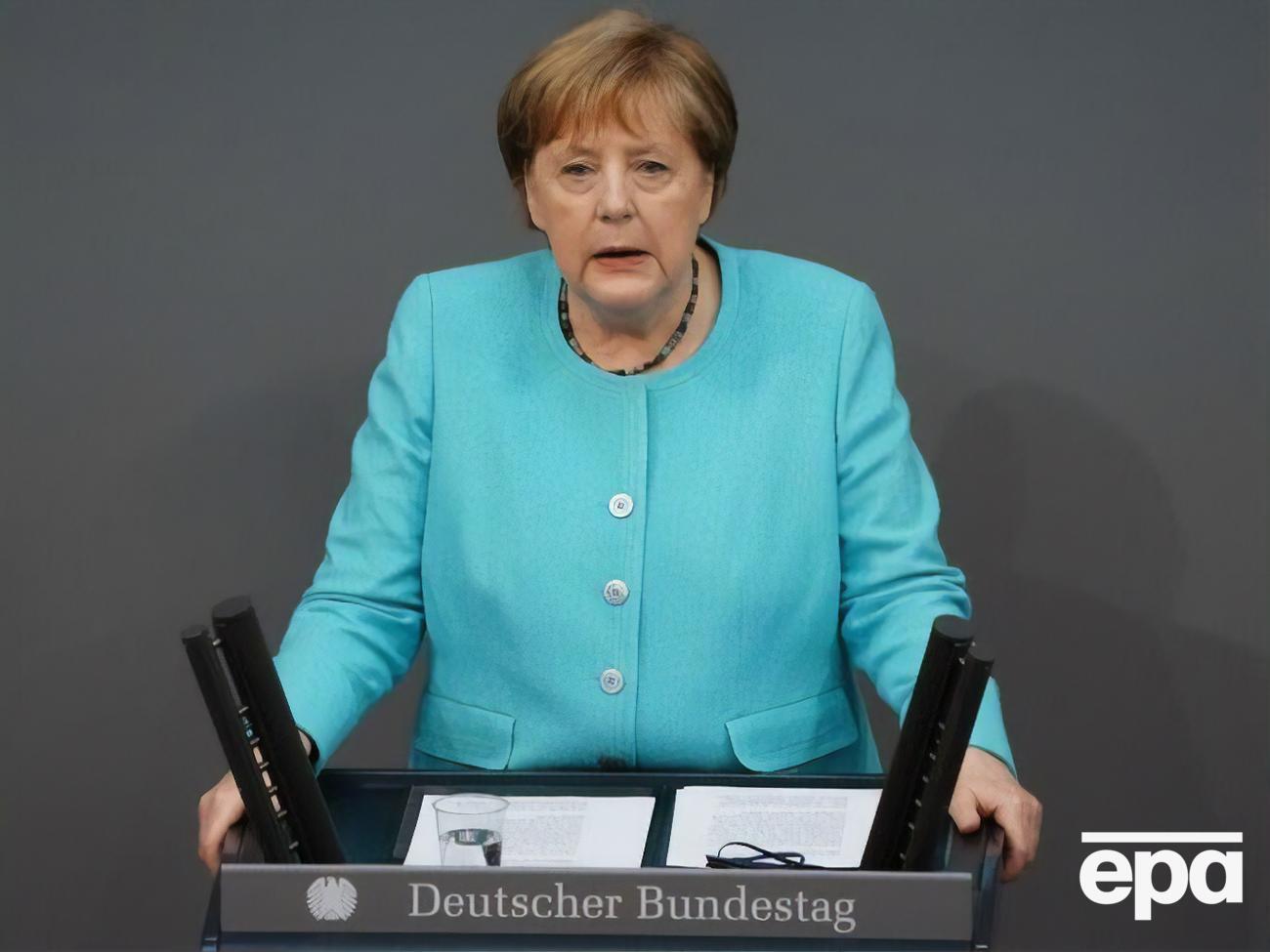 Меркель призвала ЕС консолидированно реагировать на гибридные угрозы со стороны РФ