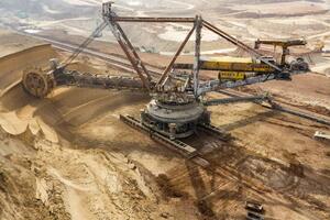 Компания добывает руду для производства 20 тыс. тонн титана в год