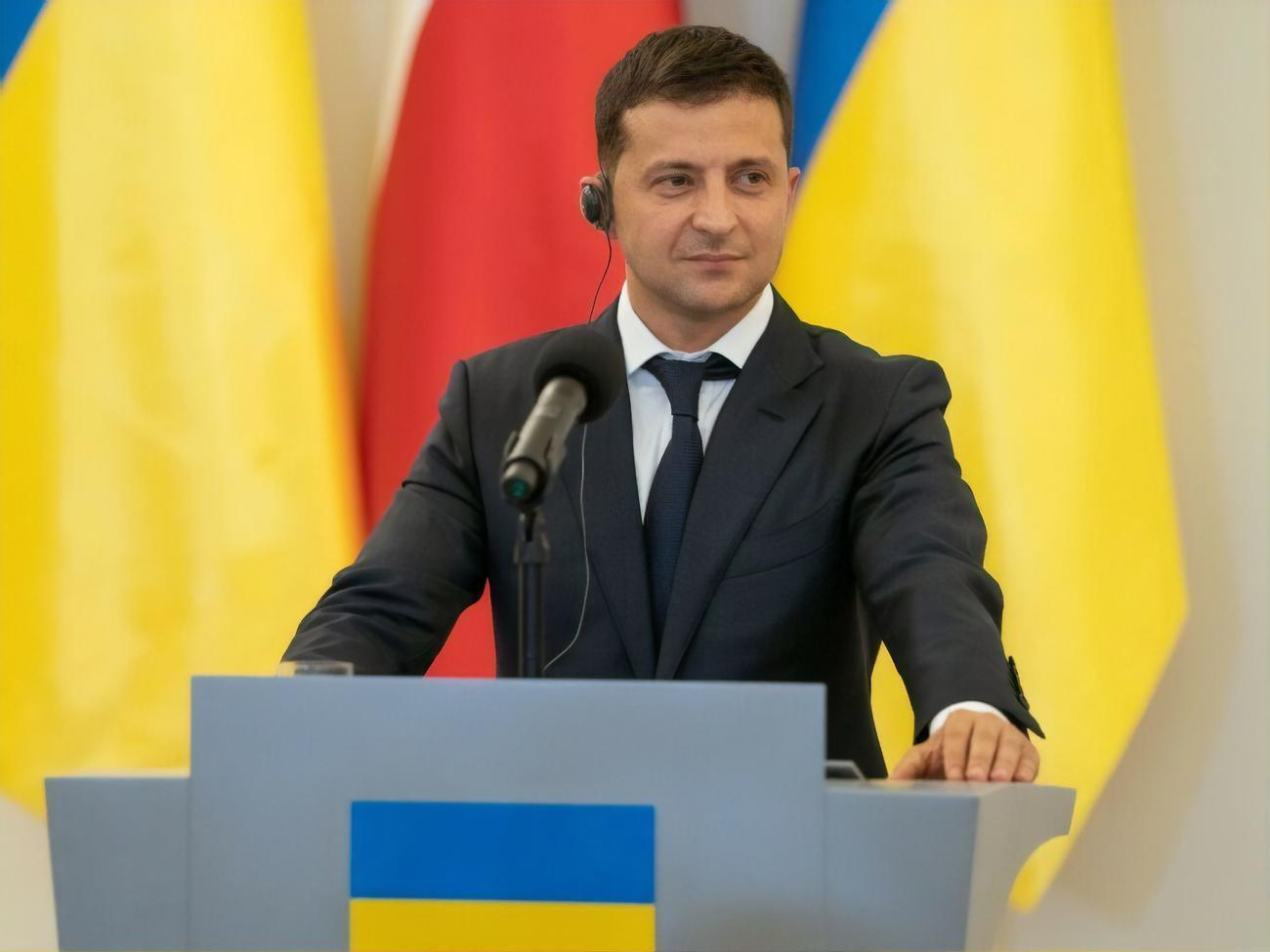 Зеленський: Ми прийшли змінювати країну, давайте її змінювати