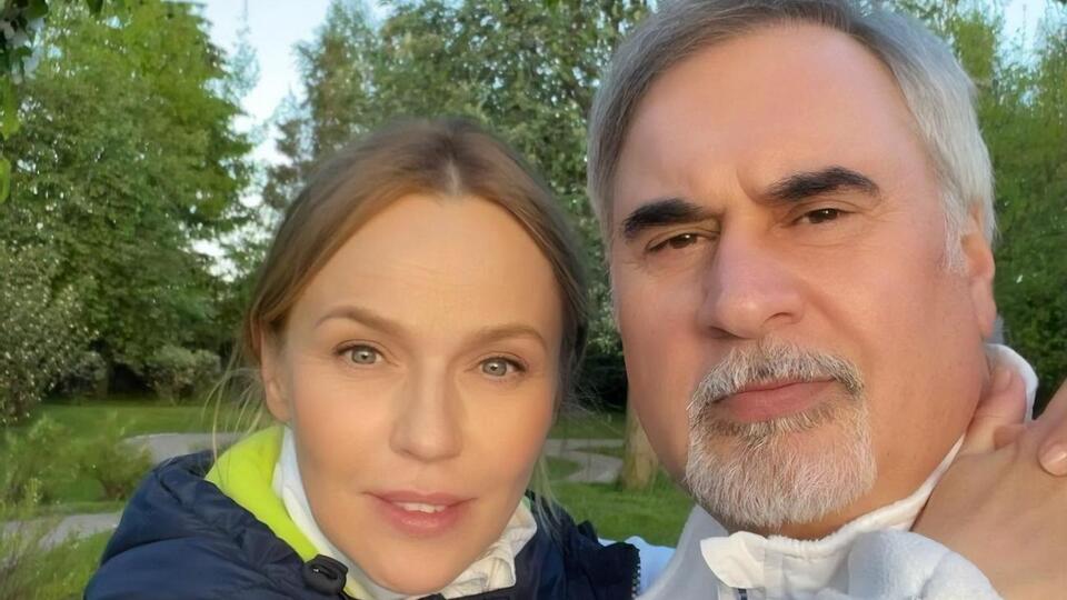 Джанабаева и Меладзе воспитывают троих детей