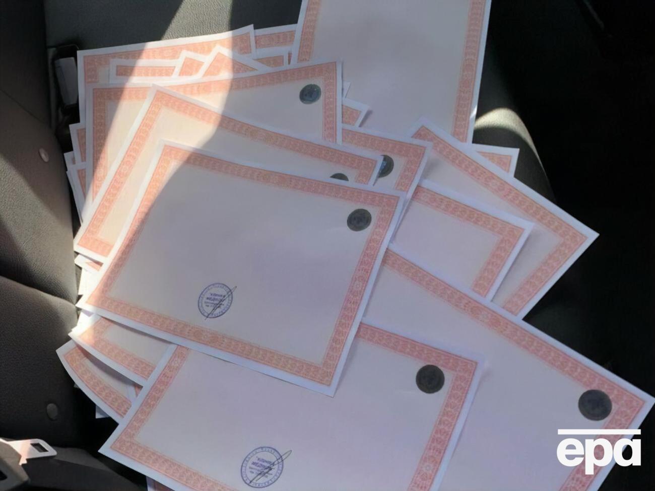 Дельцы продавали COVID-справки якобы от имени лицензированного медучреждения, отметили в ОГУ