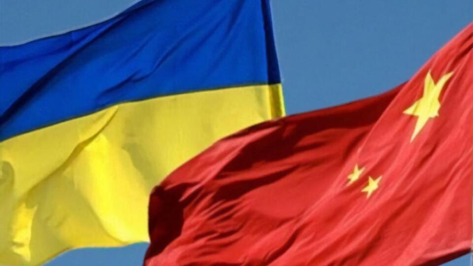 Украина предоставила безвиз туристам из Китая до конца сентября этого года