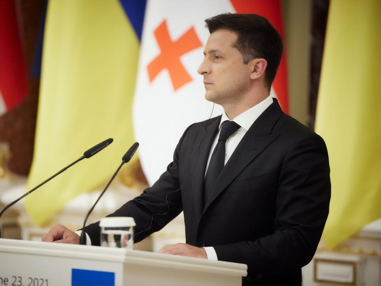 Зеленський: Те, що було підписане 2015-го, я вважаю, ледве живе