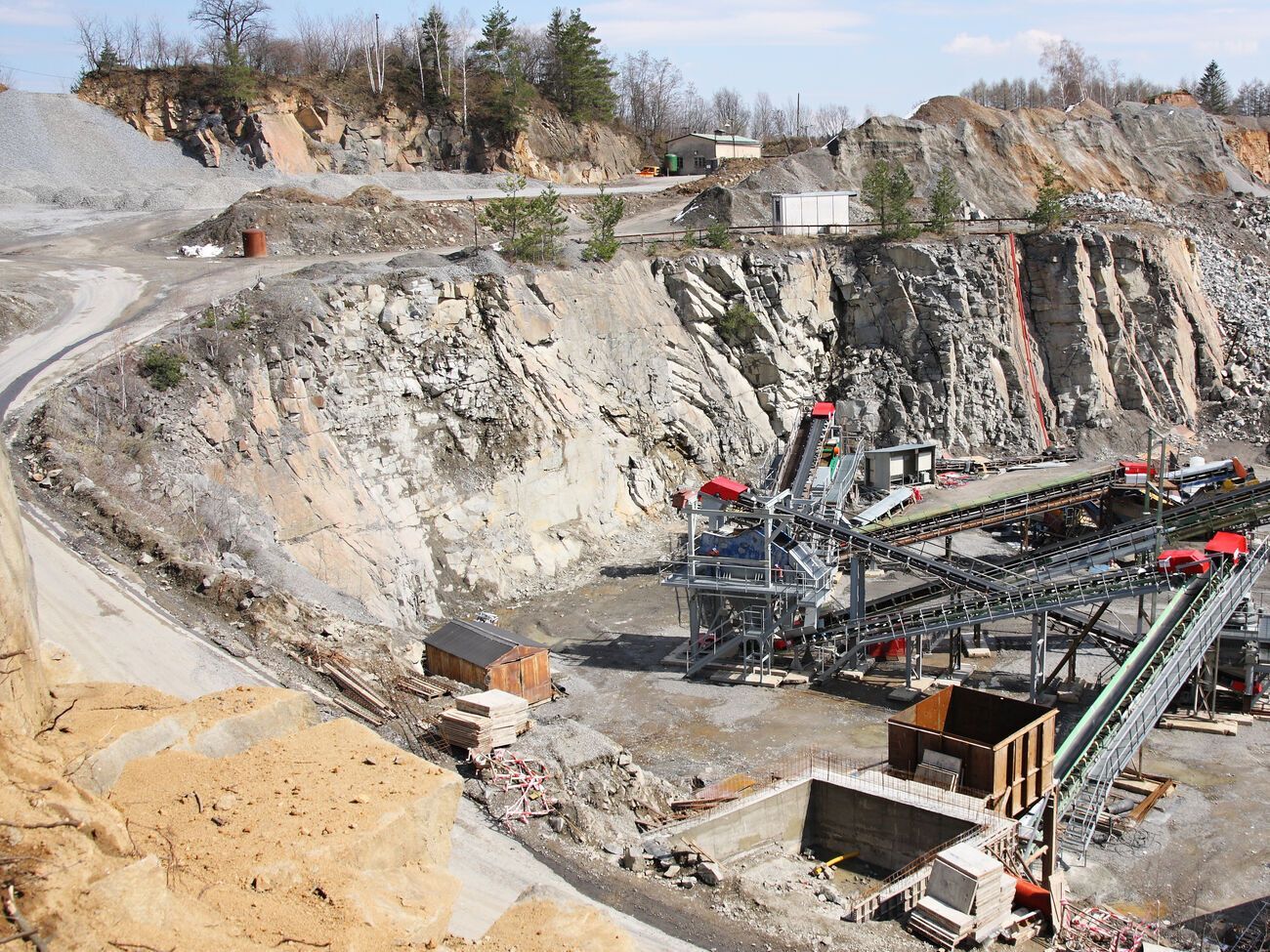 Протягом перших п'яти місяців 2021 року у видобувній промисловості й розробленні кар'єрів зростання становило 1,2%, зазначили в Держстаті