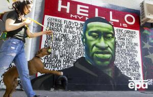 Флойд умер 25 мая прошлого года