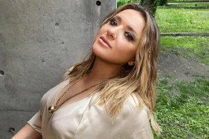 Могилевская обещала постричься налысо, если проиграет челлендж по похудению