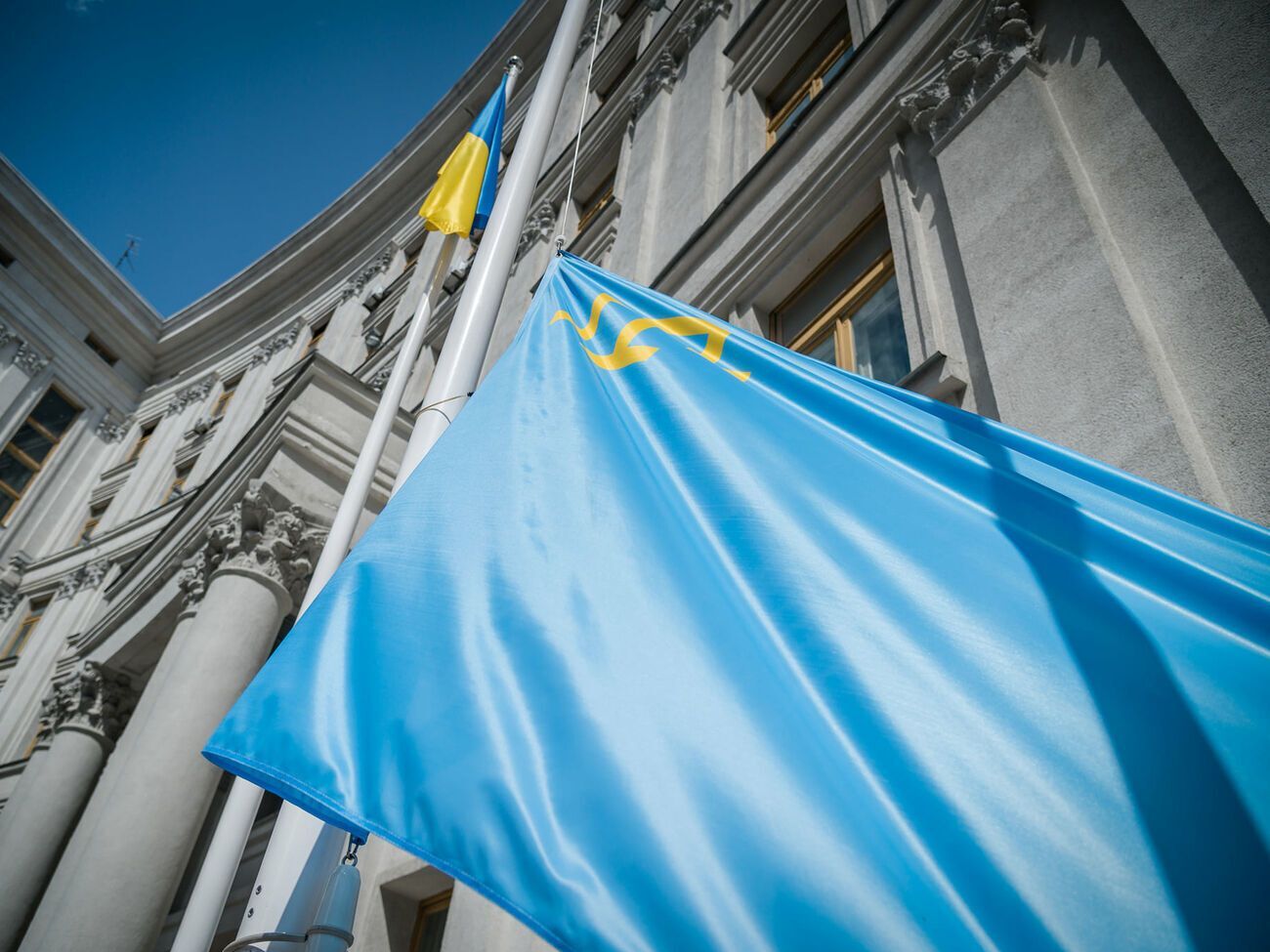 26 червня святкують День кримськотатарського прапора