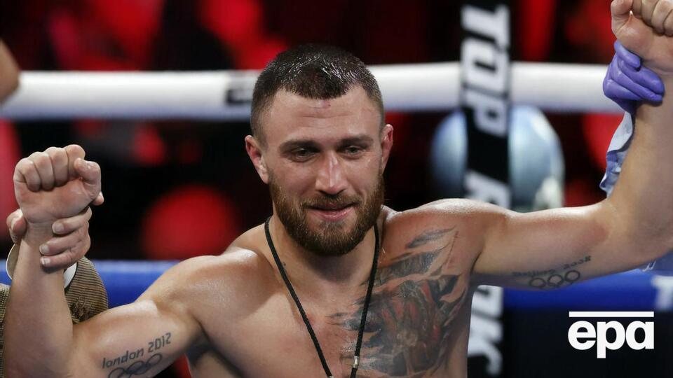 Ломаченко переміг технічним нокаутом у дев'ятому раунді