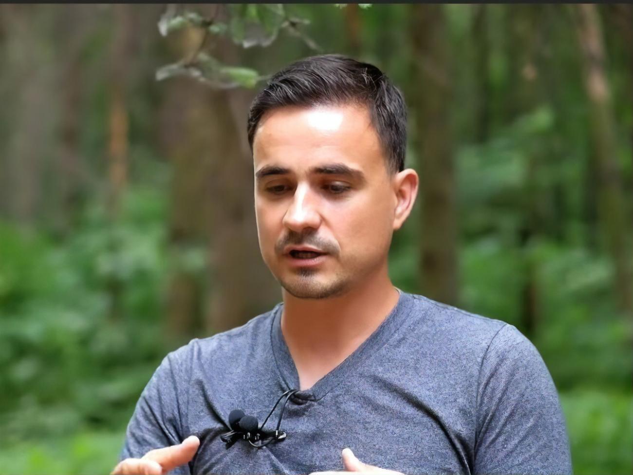 Баранський називав носіння вишиванок "...банутою звичкою"