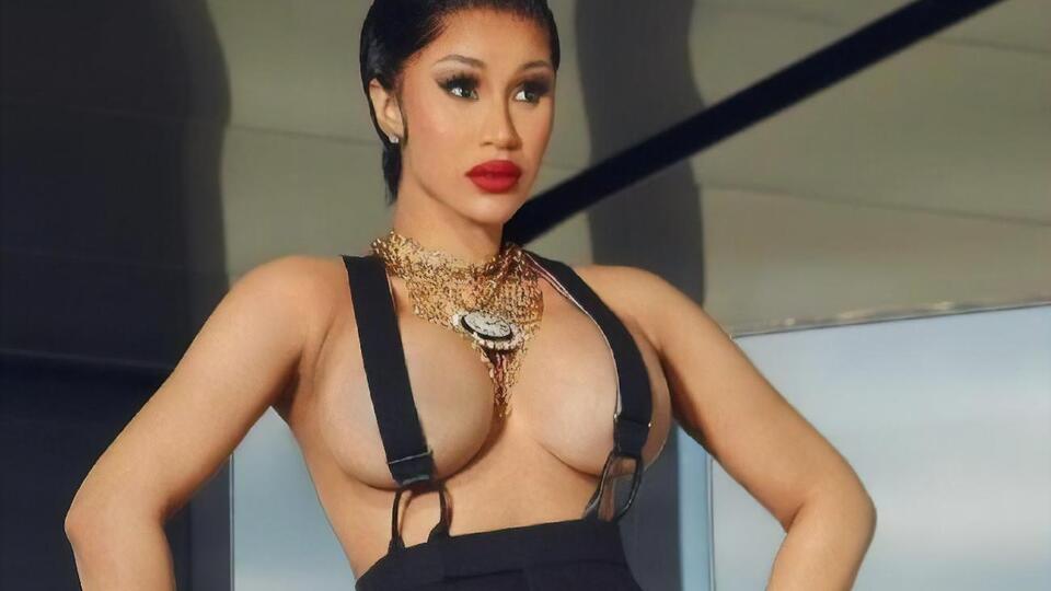 Cardi B 2018 року вперше стала матір'ю