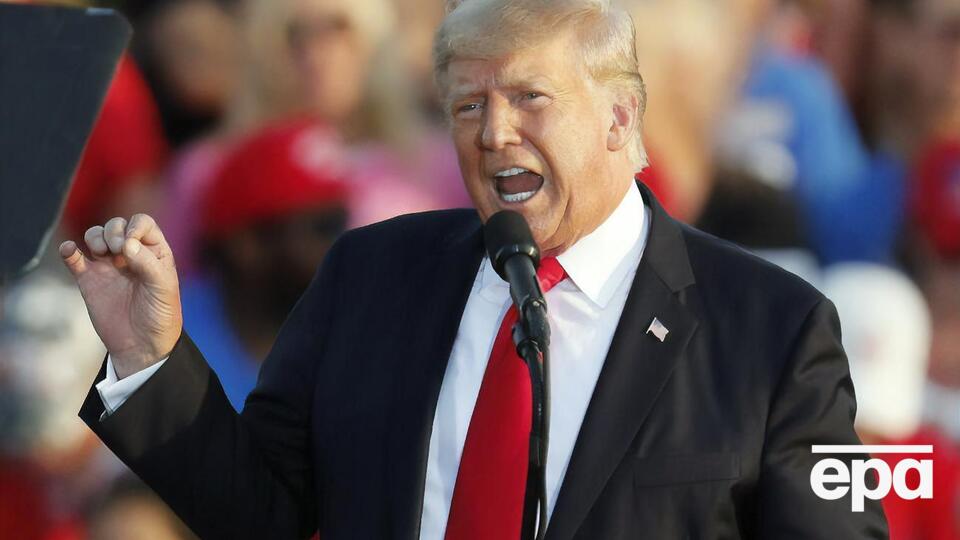 Трамп хочет, чтобы его избиратели не забывали о недовольстве президентскими выборами, считают американские СМИ