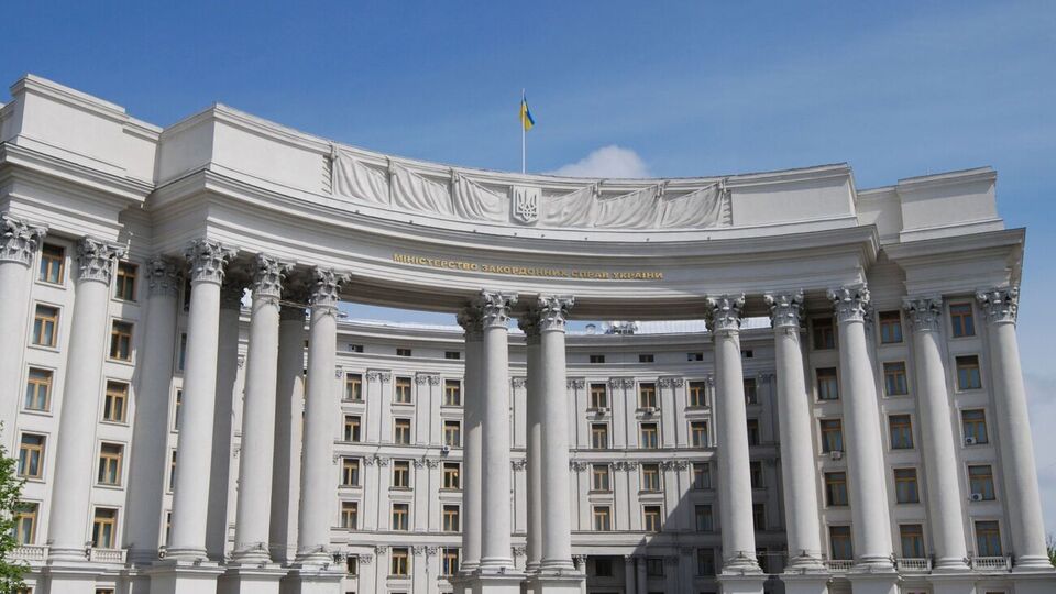Українські дипломати перевірять ситуацію на судні, де могли бути українські моряки