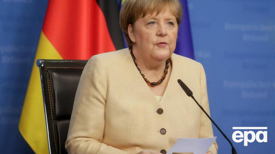 По мнению Меркель, Евросоюз уже сделал первый шаг к возобновлению саммитов ЕС – Россия