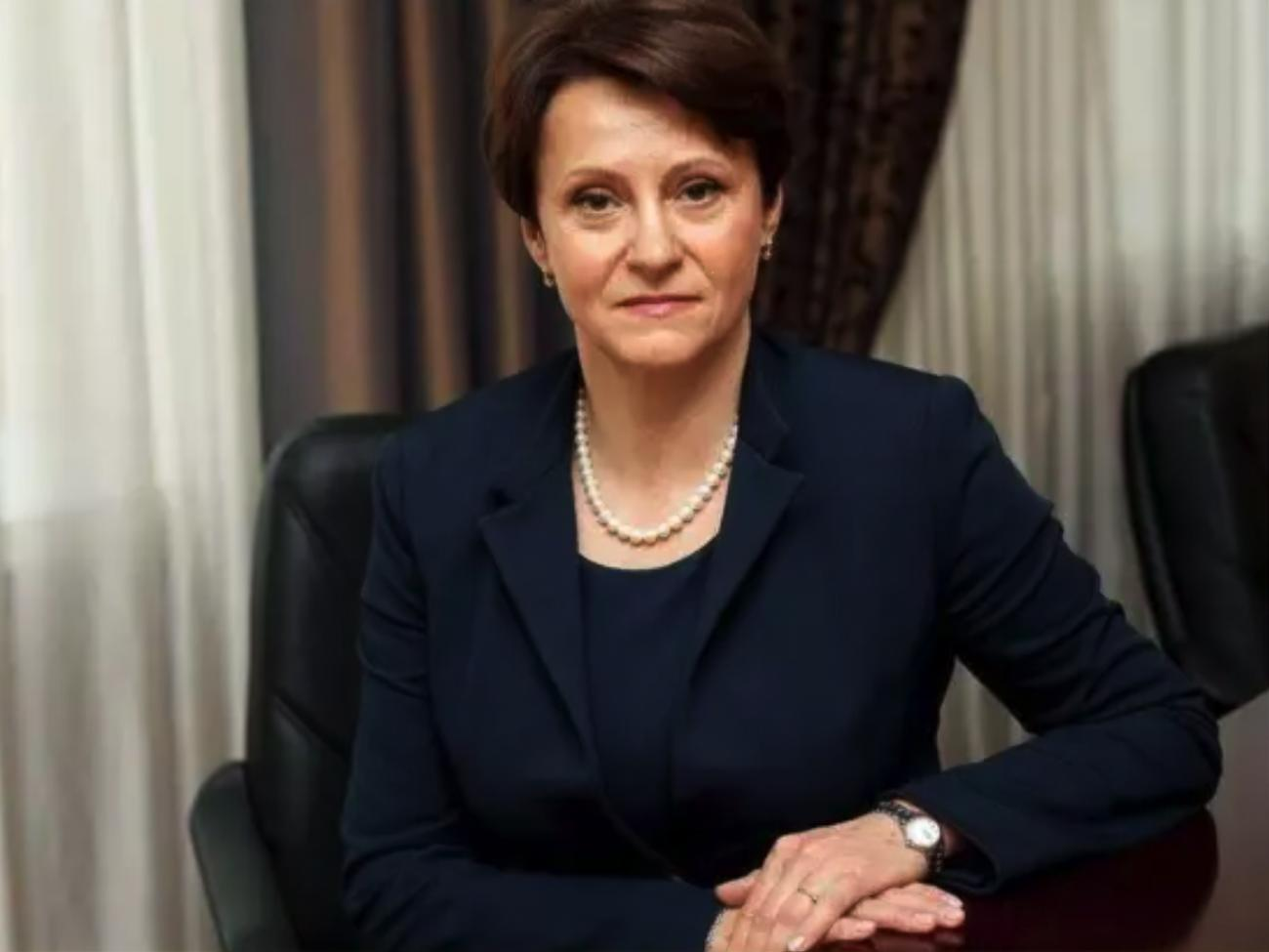 Нина Южанина: Сотни тысяч людей могут остаться без рабочих мест