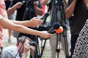 Журналистов допросили по поводу их старого расследования о "короле бандитского Петербурга"